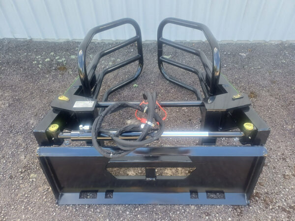 LandMax Skid Steer Hitch Bale Grab - Image 7