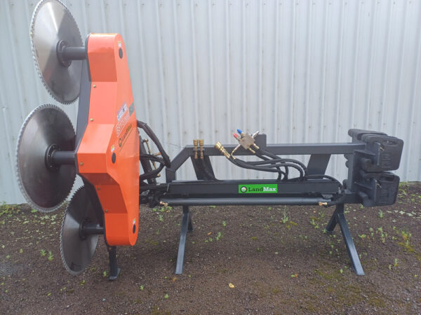 LandMax BS175 Rotary Hedge Saw - Image 2